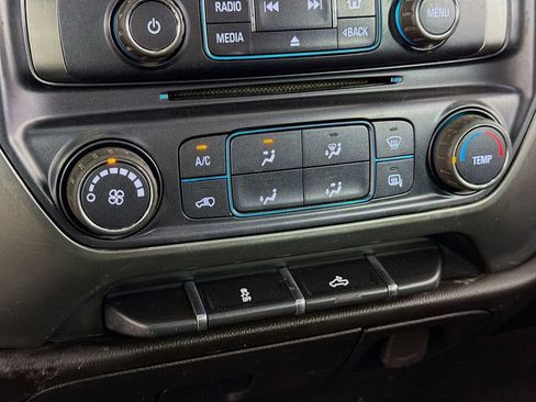 Used 2018 Chevrolet Silverado 3500 LT AWD/4WD image 16