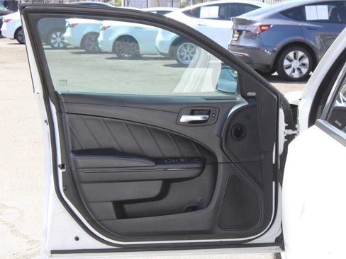Used 2021 Dodge Charger R/T w/ Plus Group RWD image 5