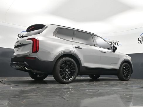 Used 2022 Kia Telluride SX w/ SX Prestige Package AWD/4WD image 32