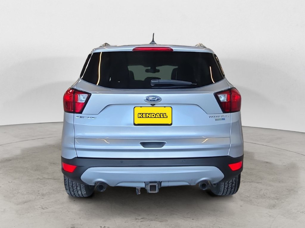 Used 2019 Ford Escape Titanium w/ U9j03 - Titanium Tow Package AWD/4WD image 10