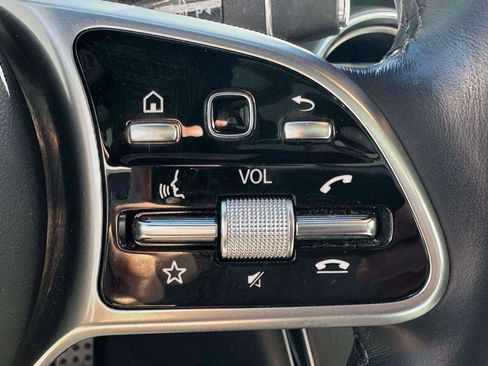 Certified 2022 Mercedes-Benz GLC 300 4MATIC image 22