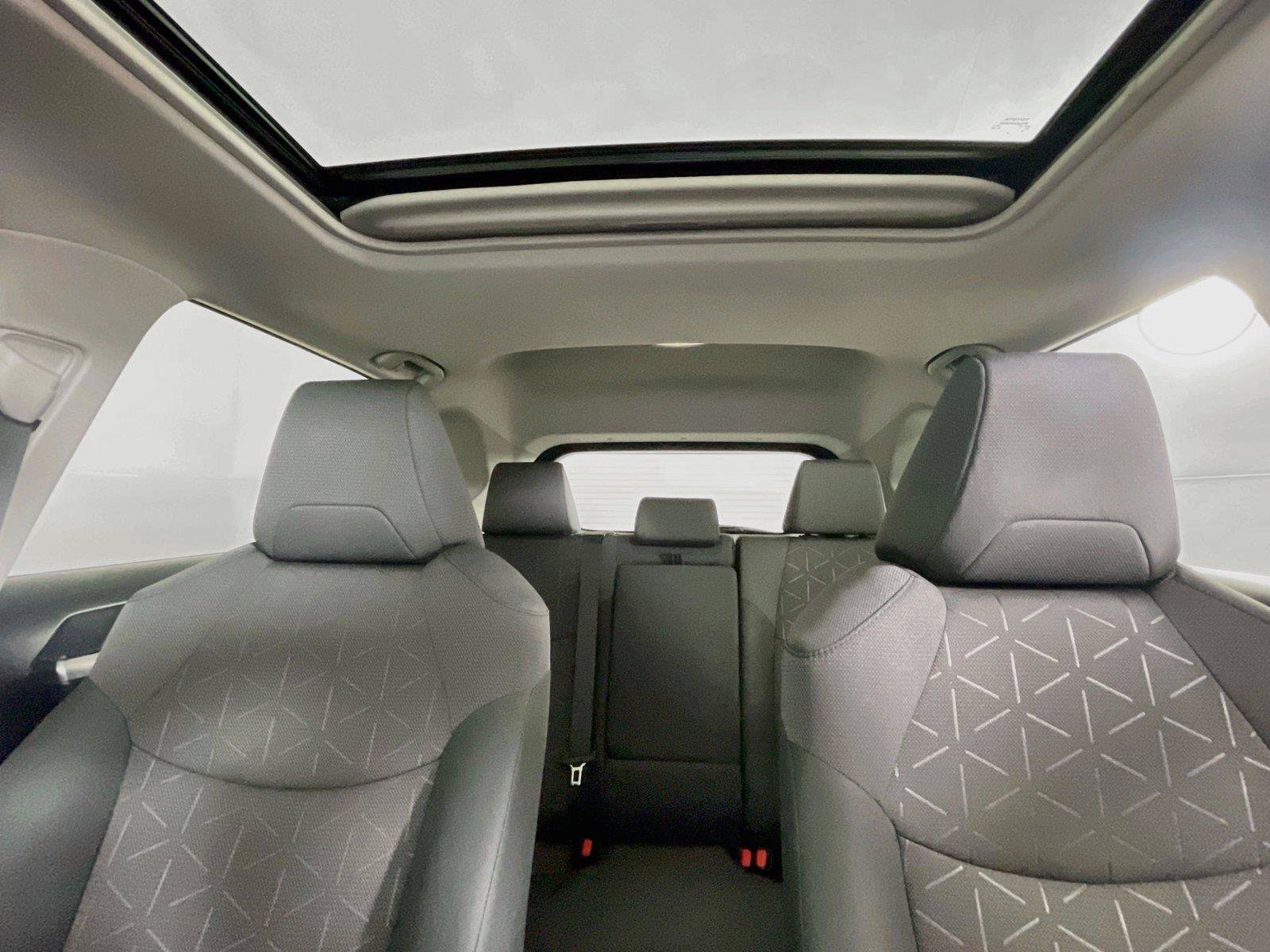 Used 2024 Toyota RAV4 XLE w/ Convenience Package FWD image 12