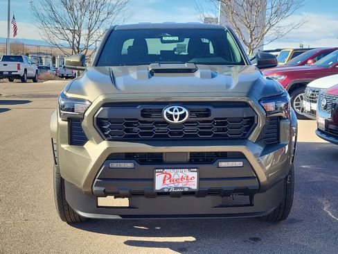 New 2025 Toyota Tacoma TRD Sport image 5