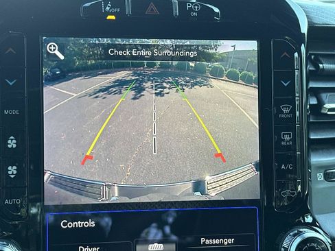 Used 2019 RAM 1500 Limited AWD/4WD image 31