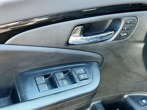 Used 2023 Honda Ridgeline Black Edition image 18