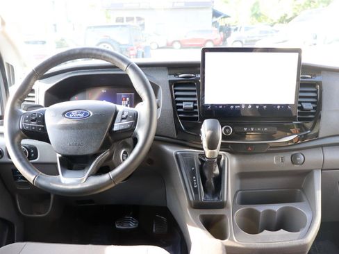 Used 2026 Ford Transit 350 XLT RWD image 22