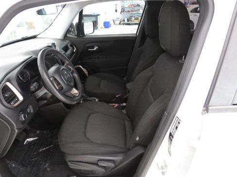 Used 2017 Jeep Renegade Sport w/ Power & Air Group FWD image 12