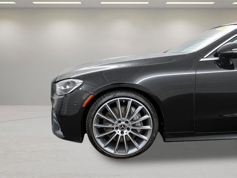 Used 2022 Mercedes-Benz E 450 Cabriolet image 28