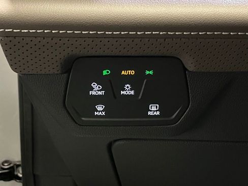 New 2026 Volkswagen Atlas SEL AWD/4WD image 18