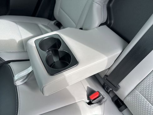 New 2026 Ford Escape Base image 34