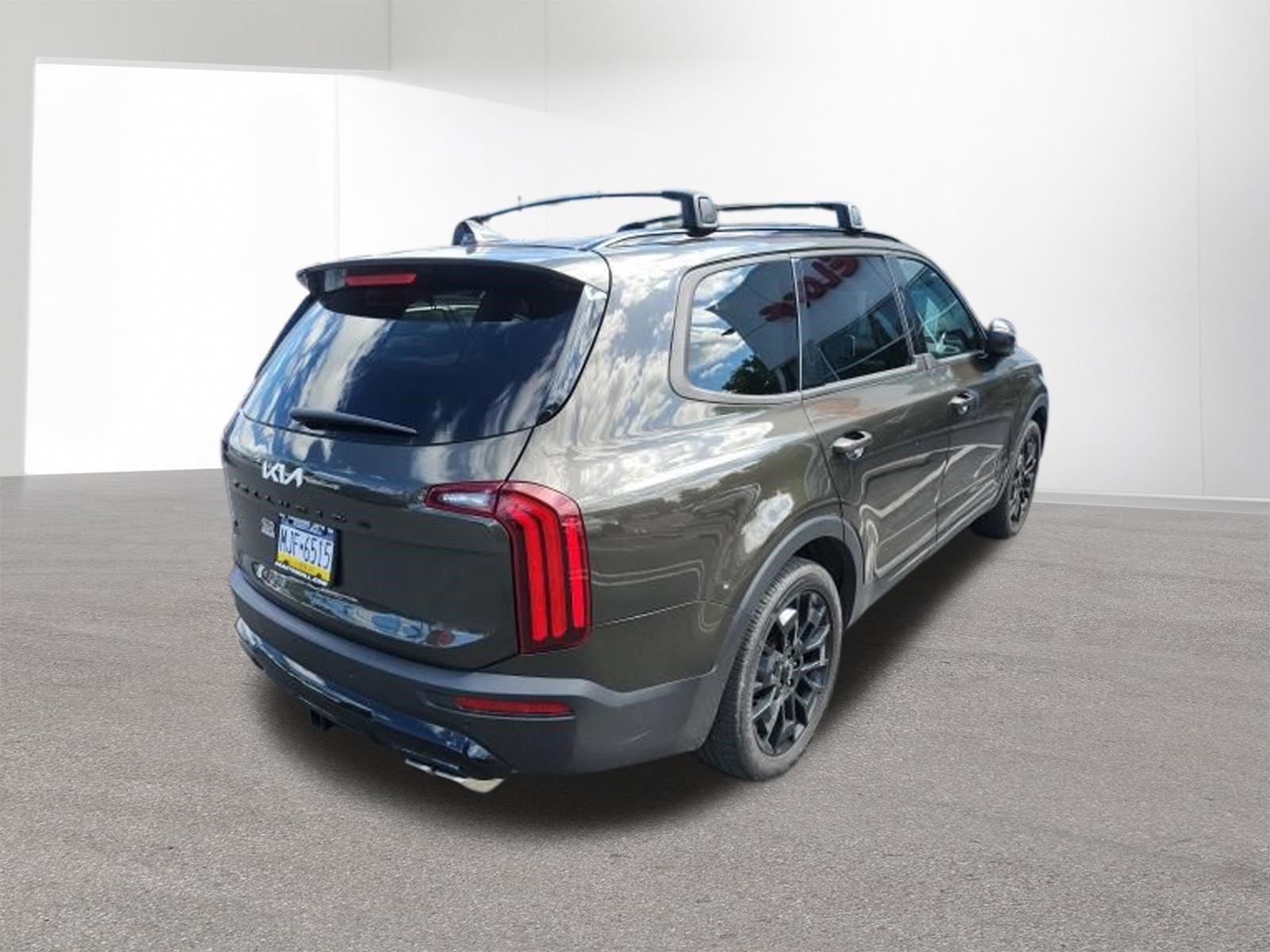 Used 2022 Kia Telluride EX w/ EX Premium Package AWD/4WD image 28