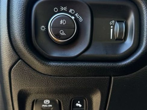 Used 2022 RAM 1500 Lone Star AWD/4WD image 23