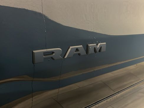 New 2026 RAM 1500 4x4 Crew Cab image 40