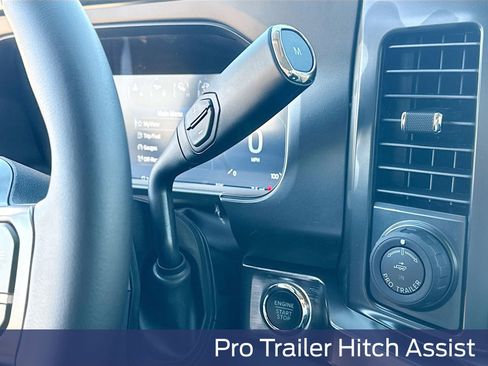 New 2026 Ford F250 Lariat w/ Black Appearance Package image 25