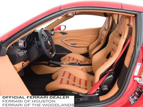 Used 2023 Ferrari F8 Tributo image 5