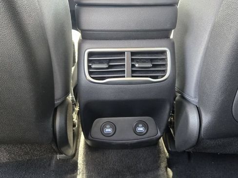 Used 2023 Hyundai Santa Fe SE FWD image 15