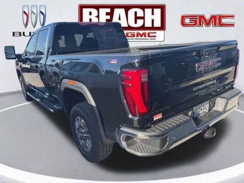 Used 2024 GMC Sierra 2500 SLT w/ SLT Convenience Package image 3
