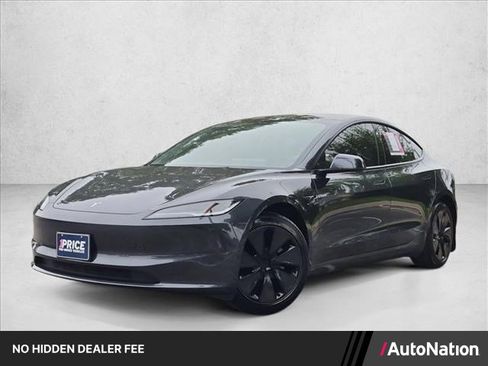 Used 2025 Tesla Model 3 Long Range RWD image 1