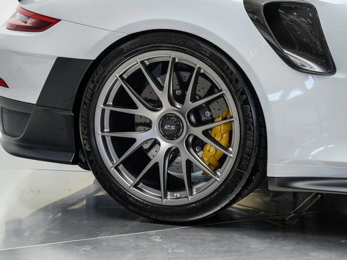 Used 2018 Porsche 911 GT2 RS RWD image 55