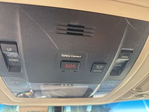 Used 2015 Lexus NX 200t 200t image 32