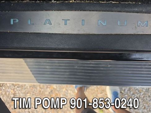 Used 2017 Ford F250 Platinum w/ Platinum Ultimate Package AWD/4WD image 13