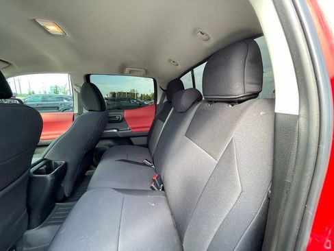 Used 2023 Toyota Tacoma SR5 w/ Technology Package image 24