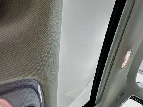 Certified 2024 Hyundai Elantra Limited image 23