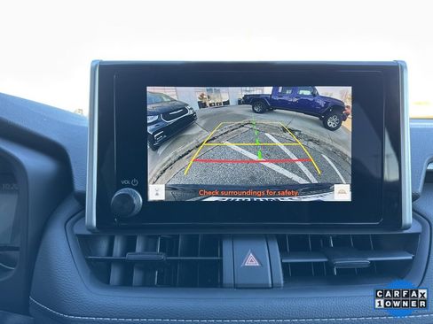 Used 2024 Toyota RAV4 XLE image 69