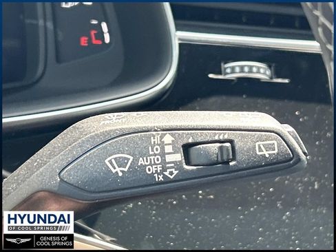 Used 2024 Audi SQ8 Prestige AWD/4WD image 35