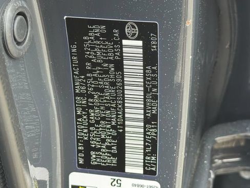 Used 2025 Toyota Camry Hybrid FWD image 29
