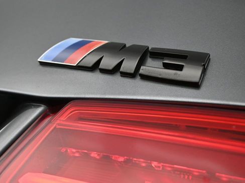 Used 2017 BMW M3 RWD image 20