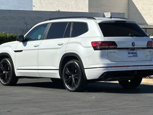 Used 2022 Volkswagen Atlas SEL R-Line image 6