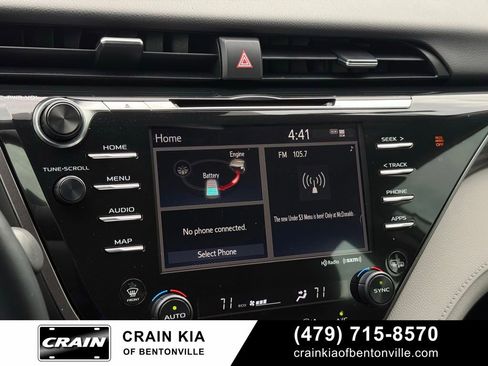 Used 2020 Toyota Camry XLE FWD image 15