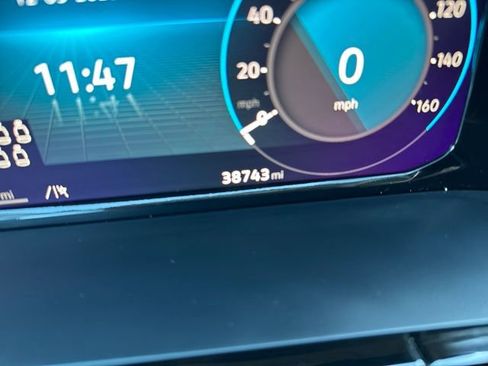 Certified 2024 Volkswagen Atlas SE image 23