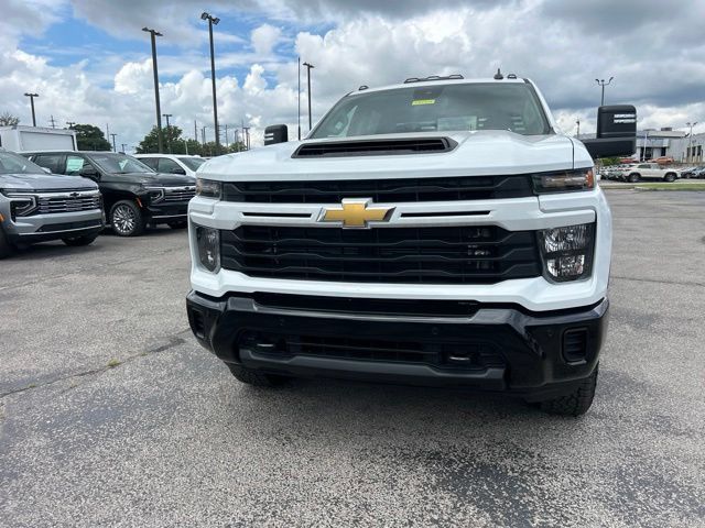 New 2025 Chevrolet Silverado 2500 Custom w/ Custom Value Package AWD/4WD image 9