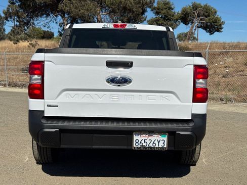 Used 2024 Ford Maverick XL FWD image 11