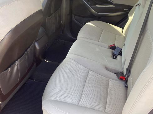 Used 2017 Hyundai Santa Fe Sport image 15