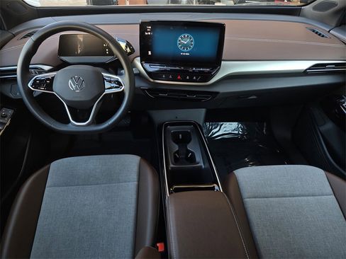 Certified 2023 Volkswagen ID.4 Pro image 13