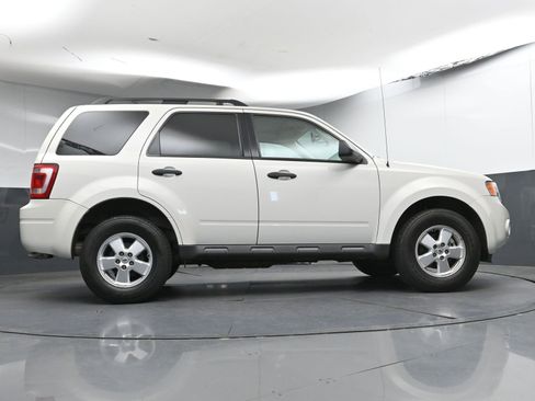Used 2012 Ford Escape XLT FWD image 23