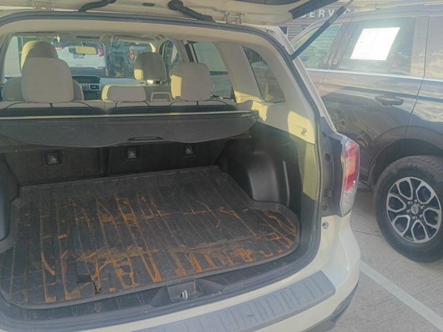 Used 2018 Subaru Forester 2.5i Premium AWD/4WD image 21