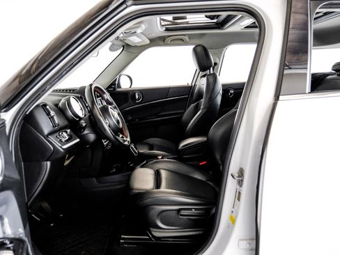 Used 2020 MINI Cooper Countryman S image 3