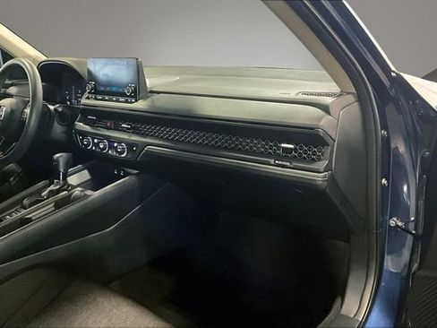 Used 2023 Honda Accord EX image 26