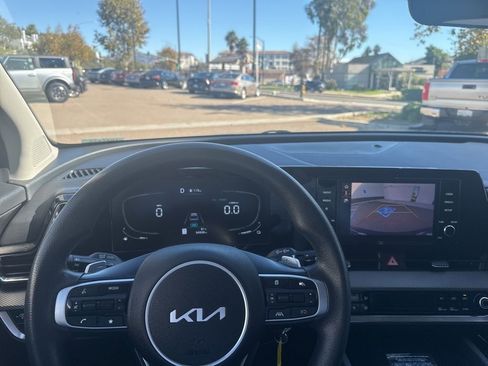 Used 2023 Kia Sportage LX AWD/4WD image 24
