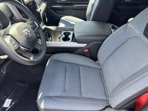 New 2026 RAM 1500 Big Horn AWD/4WD image 20