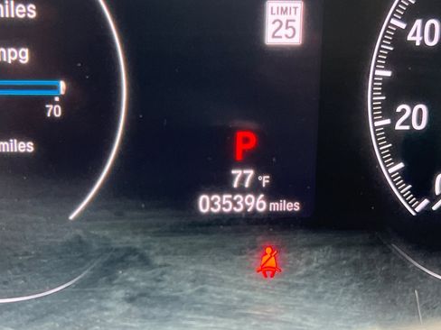 Used 2019 Honda Accord Touring image 36