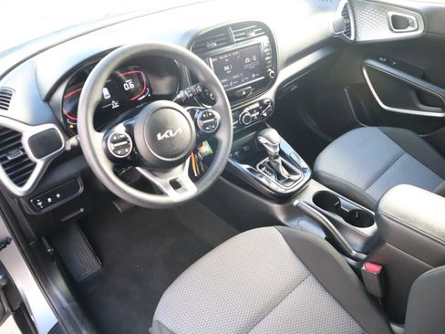 Used 2023 Kia Soul LX w/ Option Group 015 image 26