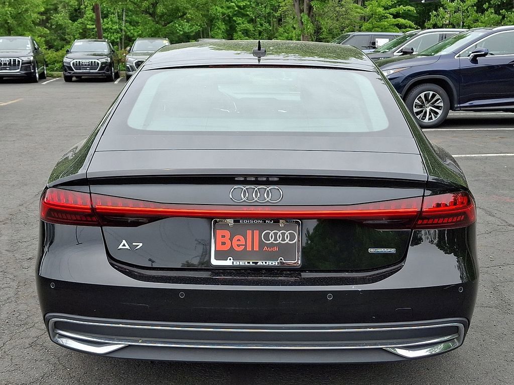 Used 2021 Audi A7 Prestige AWD/4WD image 12