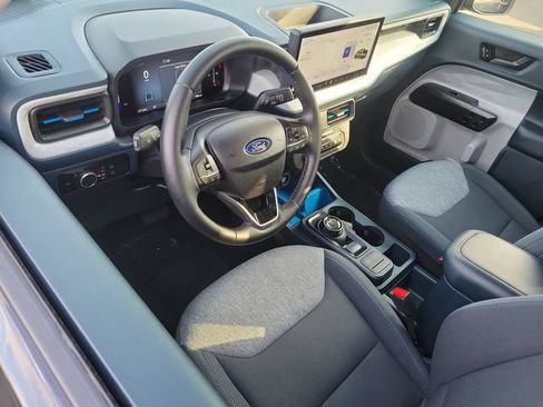 Used 2026 Ford Maverick XLT w/ XLT Luxury Package FWD image 6