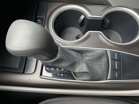 Certified 2023 Toyota Camry LE image 25