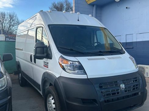 Used 2014 RAM ProMaster 2500 w/ Cargo Convenience Group image 3